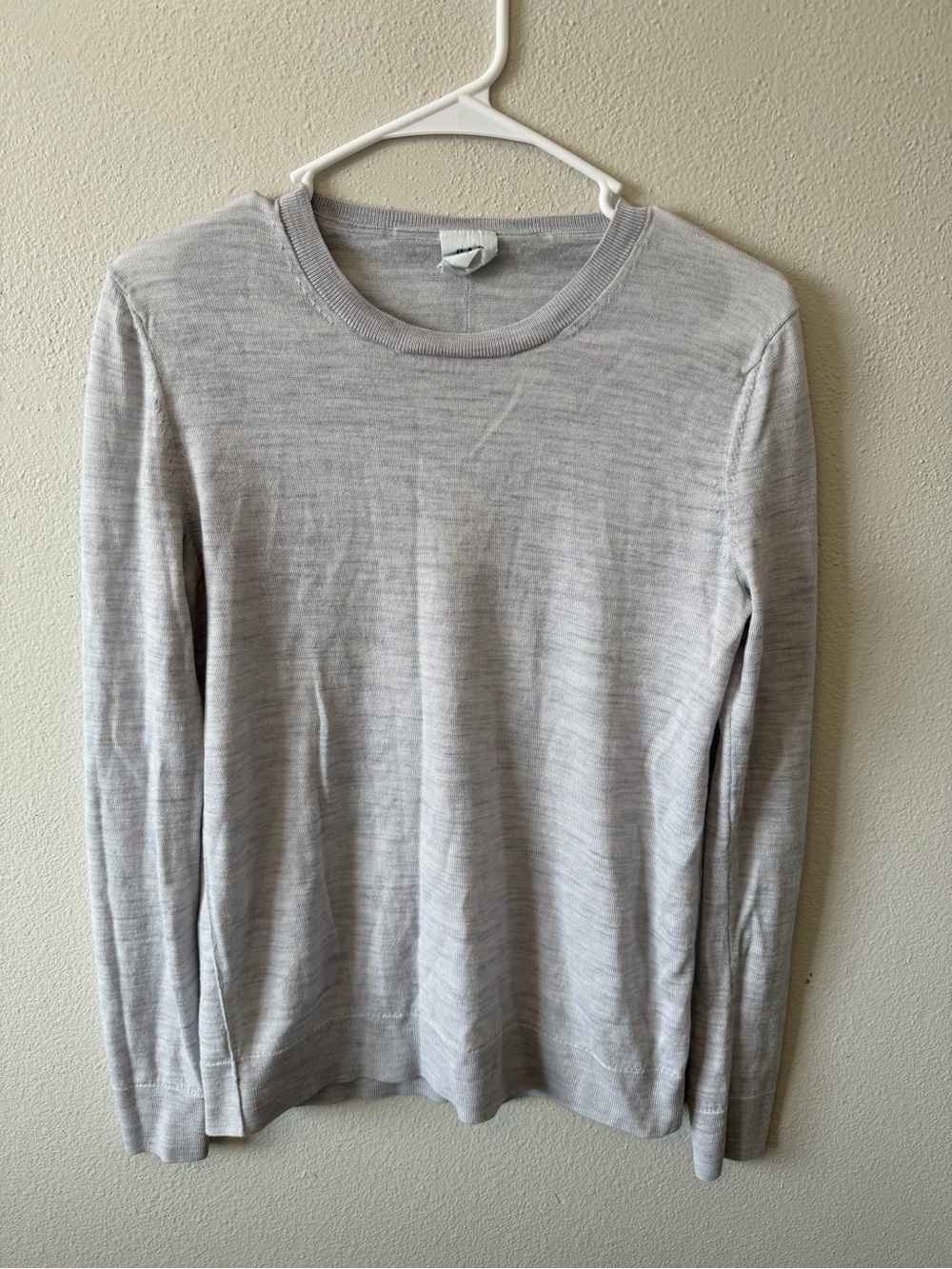 Gap 100% Merino Wool Long Sleeve Top Light Gray Extra Fine Merino Wool Crewneck